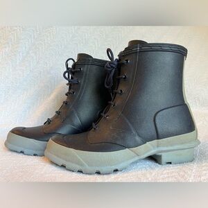 Hunter Kids' Lace Up Boots - Size US 1B/2G - Rain Heels Fall Style